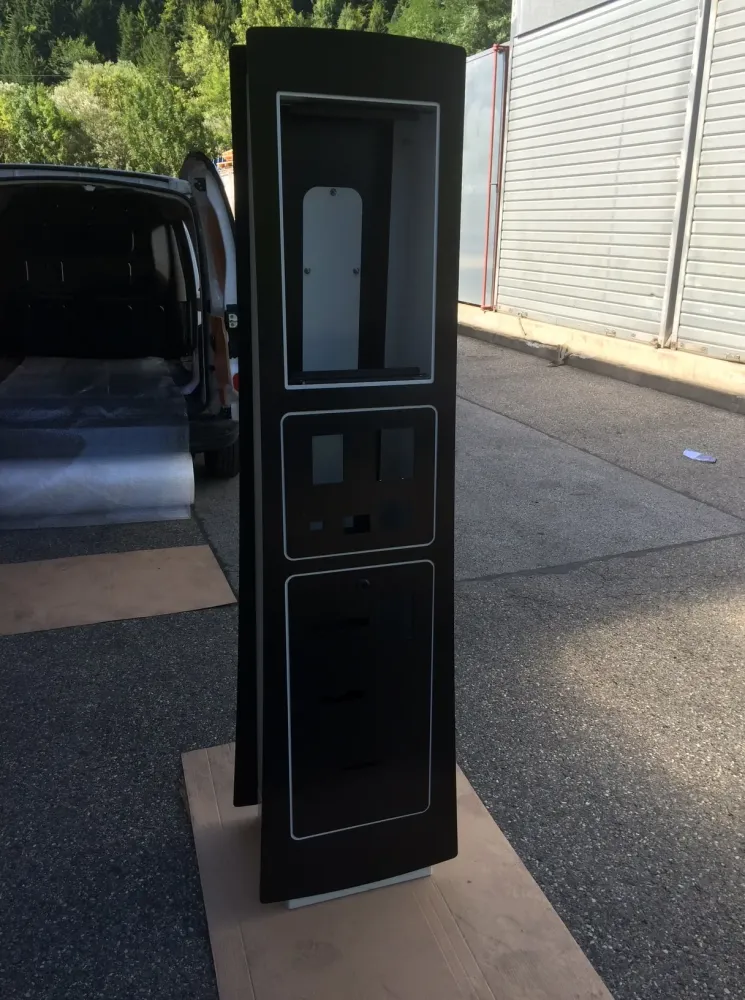 Borne informatique-min